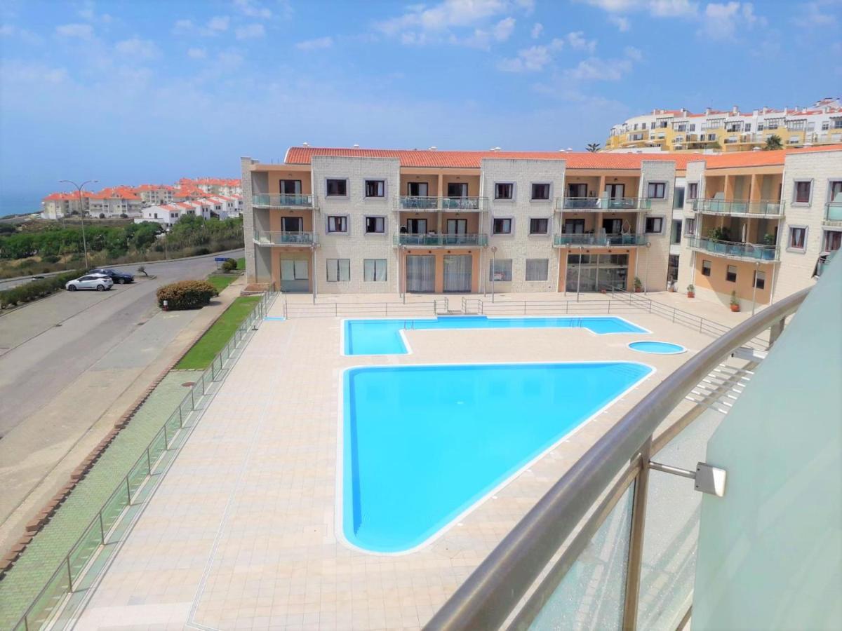 Ericeira Sea&Sun Apartment 3 Bagian luar foto